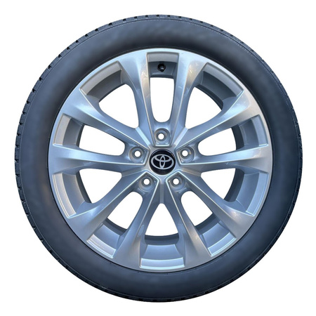 Koła 225/45R17 Toyota Auris 5x114,3 Goodride zima nowe