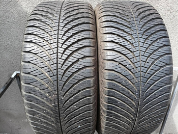 215/45R16 Goodyear Vector 4Seasons Gen2 opony całoroczne 8,3mm nr6169