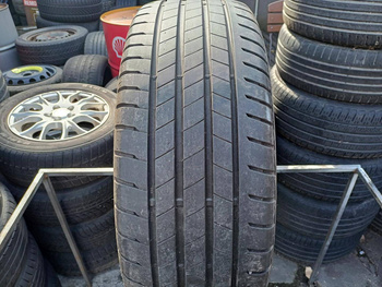 225/65R17 Bridgestone Turanza T005 opona pojedynka lato 6,1mm P723