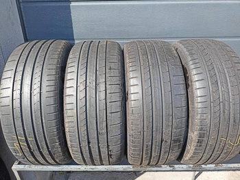 235/35R20 Pirelli P Zero PZ4 komplet opon lato 6,6mm nr2409