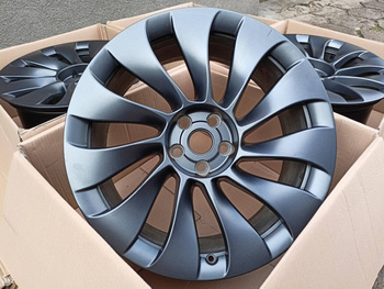 Oryginał felgi 20cali Tesla 3 Performance Uberturbine 5x114,3