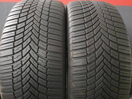 215/50R19 Bridgestone WeatherControl para opon całoroczne 5,7mm nr9366