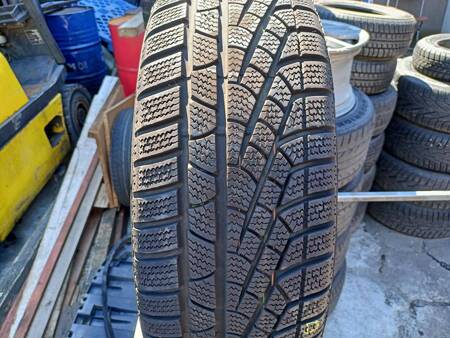 215/65R16 Pirelli Sottozero Winter 210 opona zima 7,8mm P6070