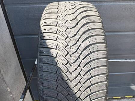 235/45R18 Falken EuroWinter HS01 opona pojedynka zima 6,8mm P890